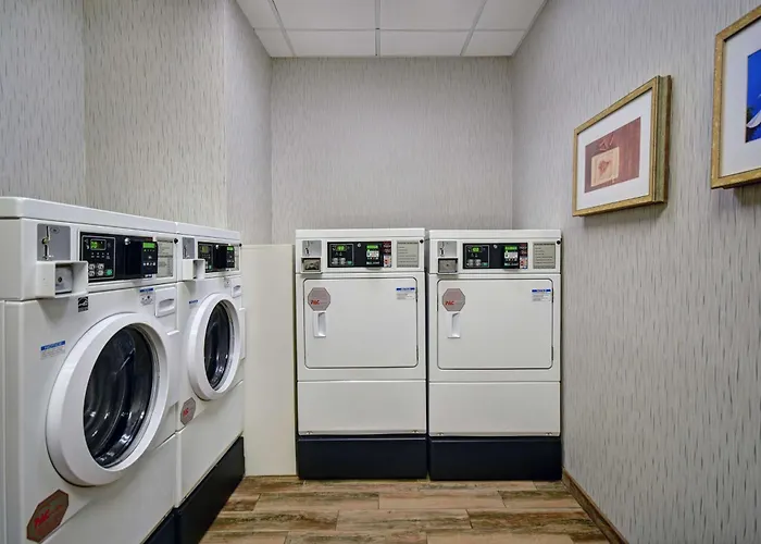 Homewood Suites By Hilton Hamilton, Nj